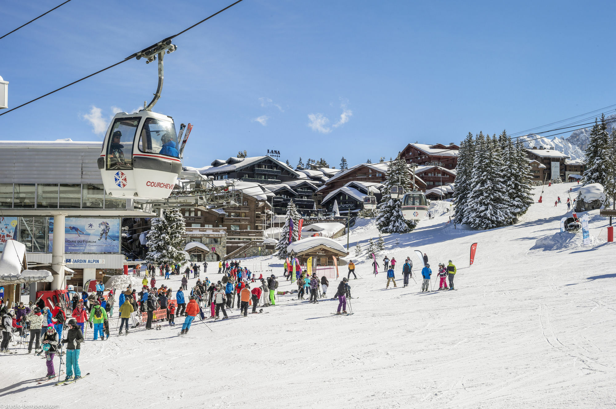 Residence Pierre & Vacances Premium Les Chalets Du Forum Куршевель Экстерьер фото